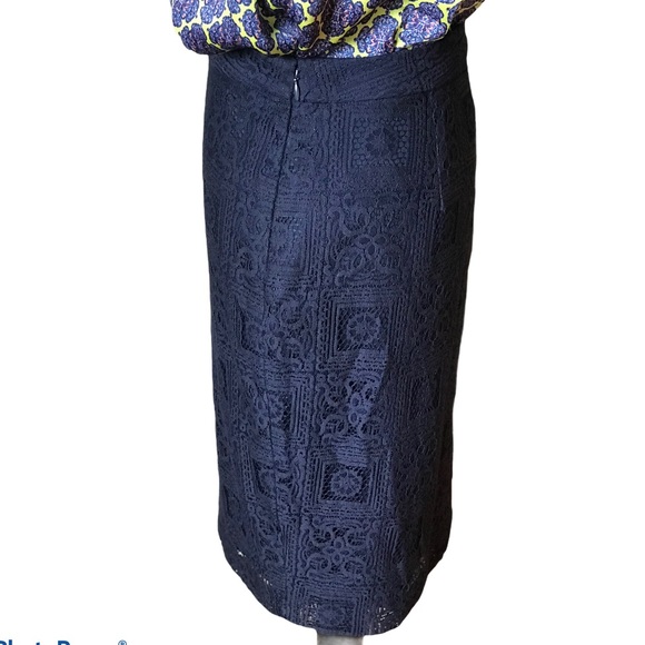 Gorgeous! NWT The Limited Navy pencil skirt - Picture 5 of 15